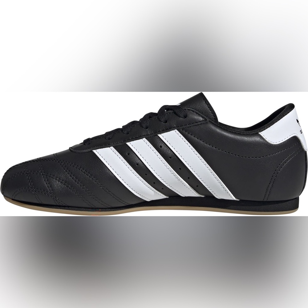 🆕 adidas Taekwondo Lace W Women’s Size 8 Black/White Leather Sneakers NIB - Picture 2 of 8
